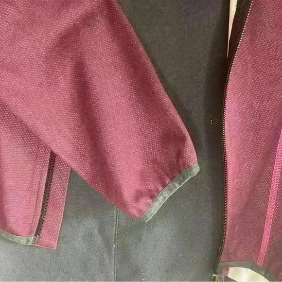 HINCAPIE ENCOUNTER WINDSHELL CYCLING JACKET size med - Picture 8 of 8